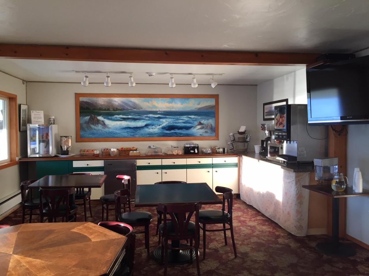 Captain'S Choice Motel ヘインズ エクステリア 写真