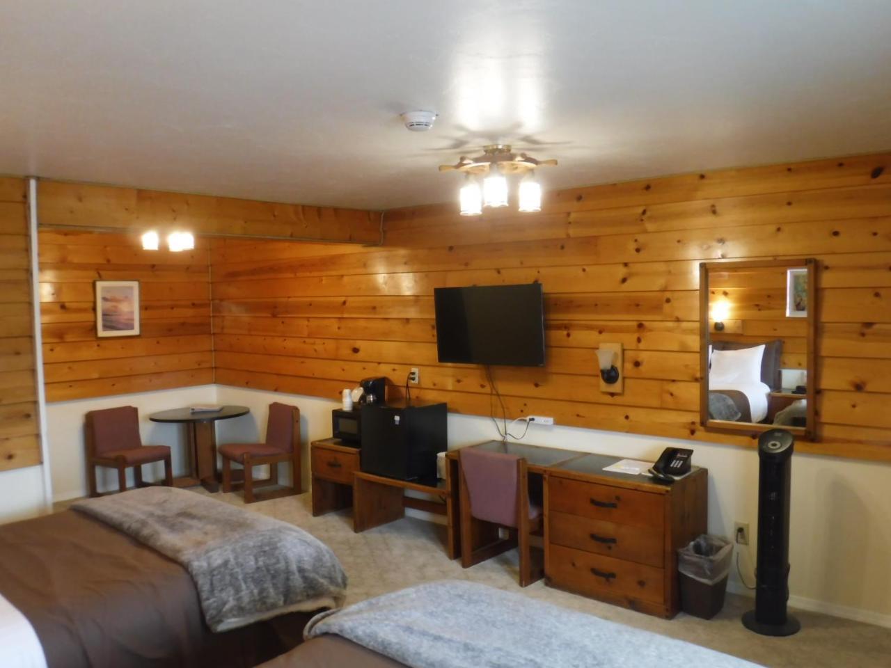 Captain'S Choice Motel ヘインズ 部屋 写真
