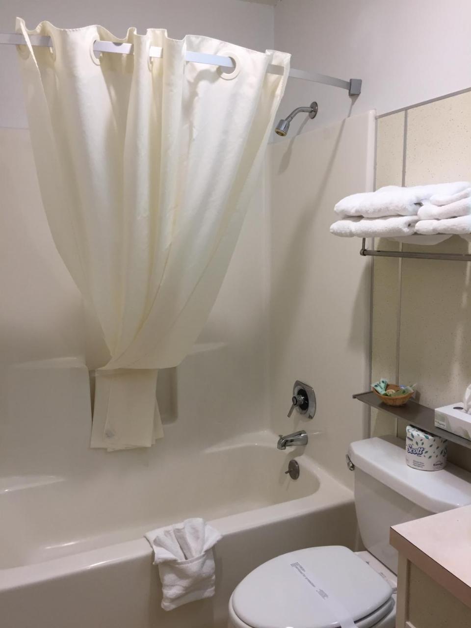 Captain'S Choice Motel ヘインズ エクステリア 写真
